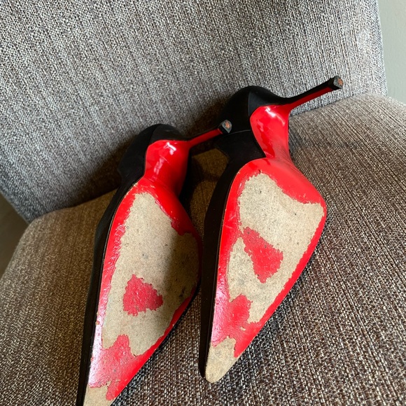 Authentic Christian Louboutin heels - Picture 6 of 9